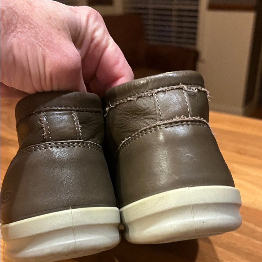 Keen Brown and Gray Sneakers - Picture 4 of 7